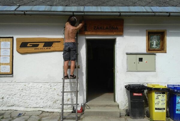 Vítejte na instalaci bezpečnostních kamer v Rychlebských stezkách.