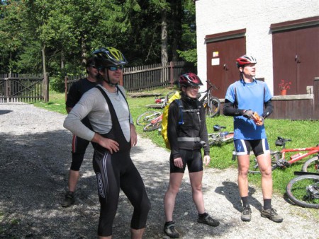 Příprava bikerů.