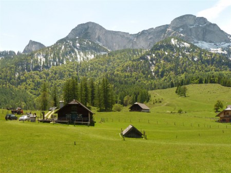 Panorama štítu Schafberg ze severní strany.