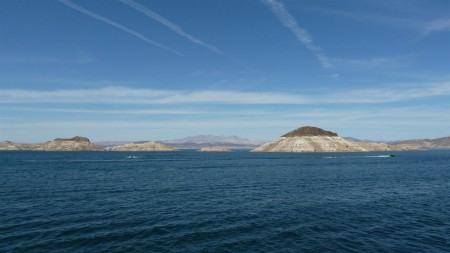 Jezero na Colorado river.