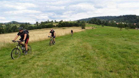 Bikeři v kraji.